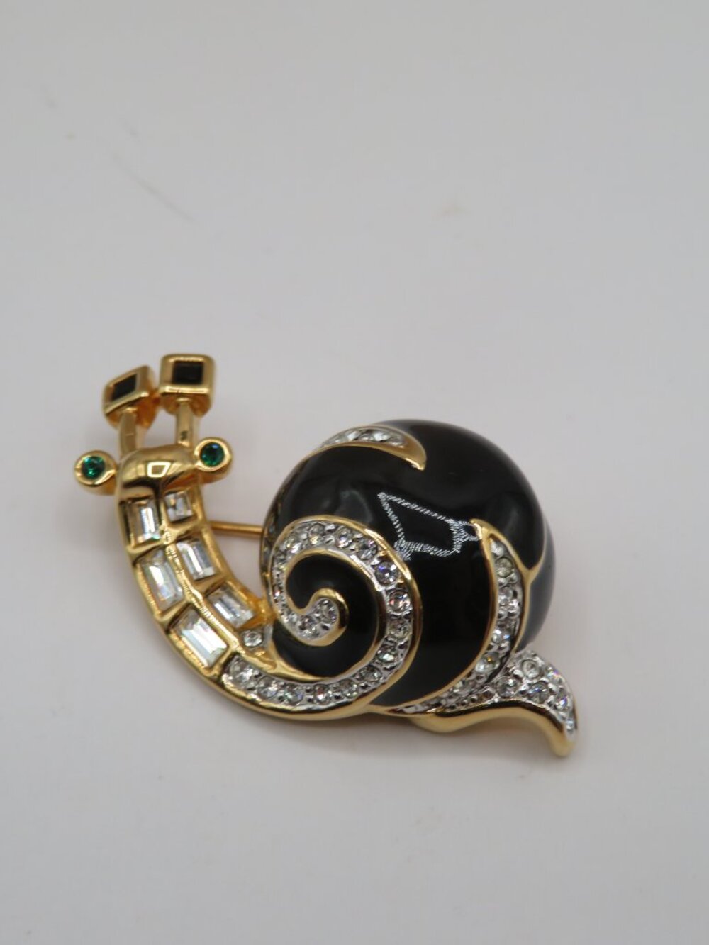 Swarovski Rhinestone Crystals Enamel Brooch - Picture 4 of 10